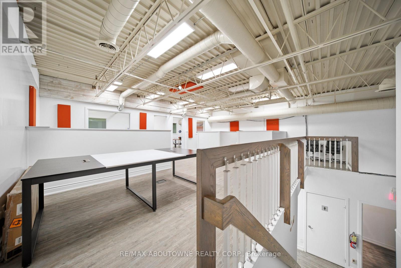 31 - 775 Pacific Road, Oakville, Ontario  L6L 6M4 - Photo 27 - W12839748