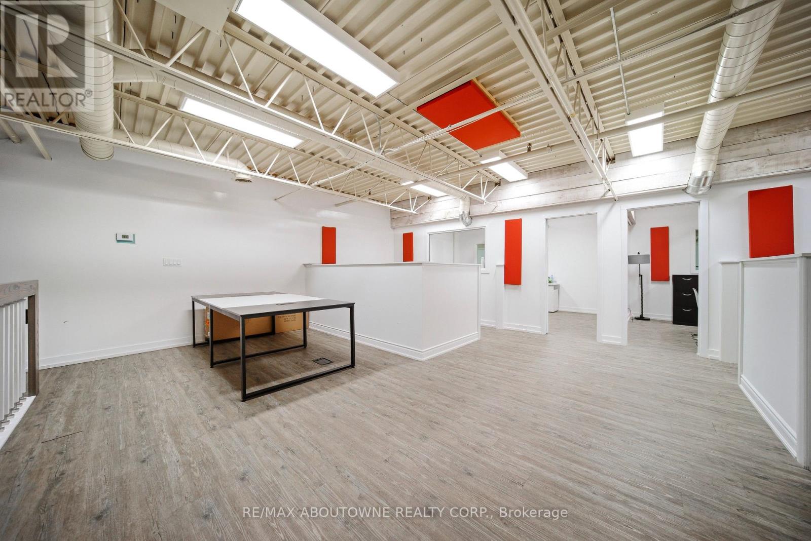 31 - 775 Pacific Road, Oakville, Ontario  L6L 6M4 - Photo 28 - W12839748