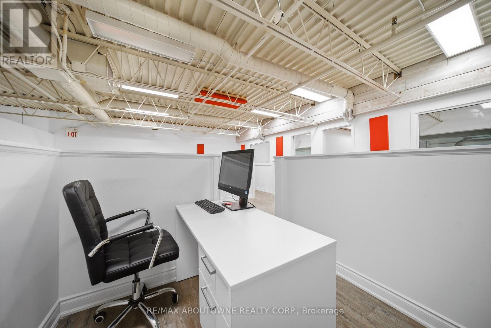 31 - 775 Pacific Road, Oakville, Ontario  L6L 6M4 - Photo 36 - W12839748