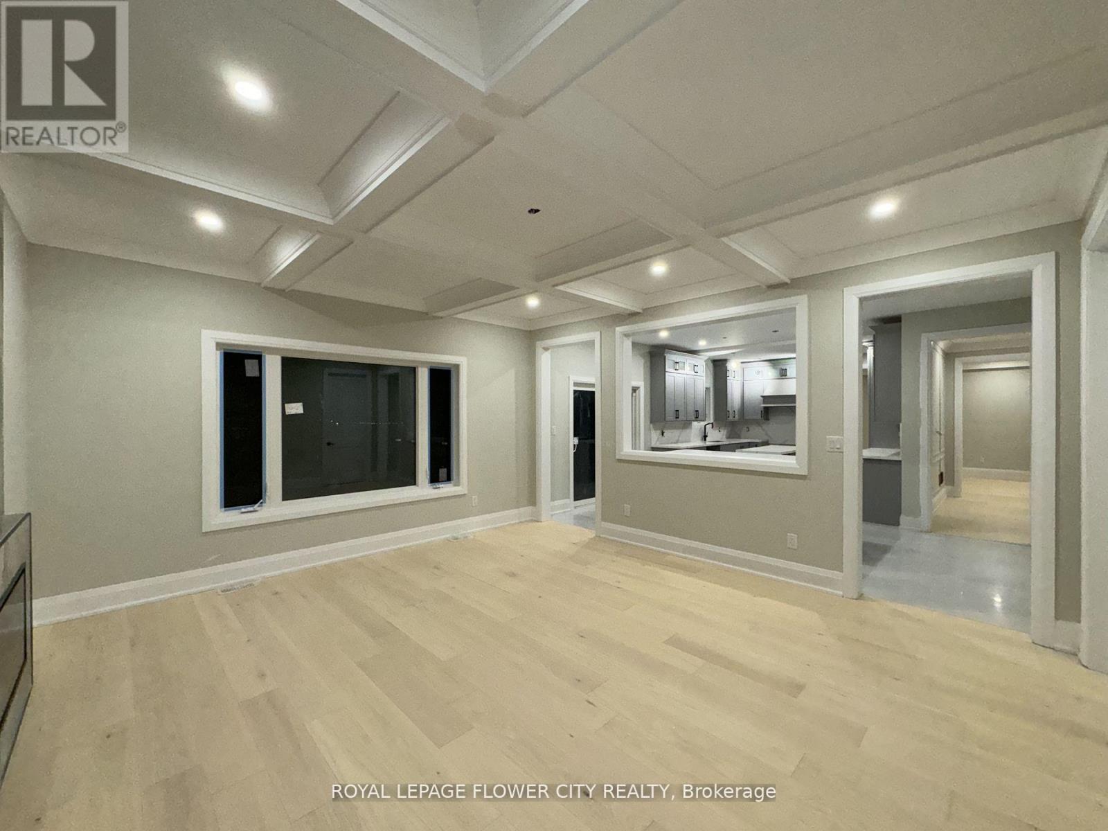 1264 St Marys Avenue, Mississauga, Ontario  L5E 1H7 - Photo 11 - W12839752