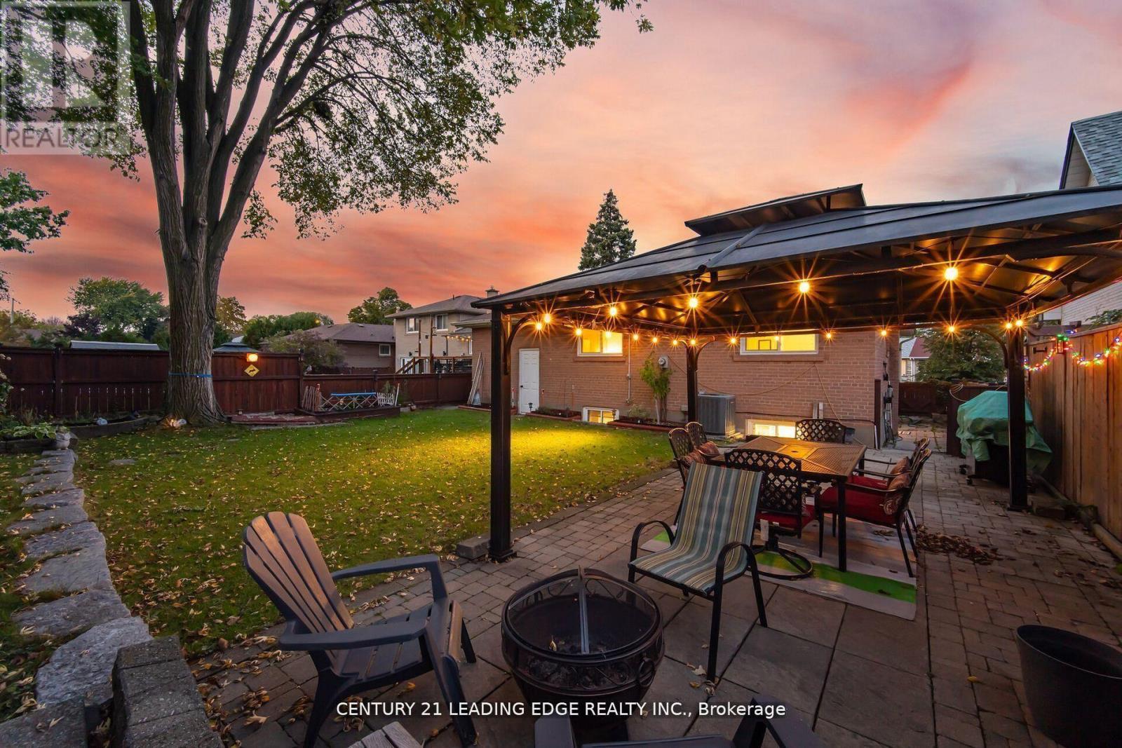 2574 Lundigan Drive, Mississauga, Ontario  L5J 3W1 - Photo 44 - W12839764