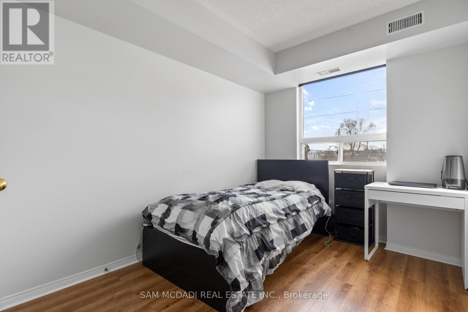 306 - 32 Tannery Street, Mississauga, Ontario  L5M 6T6 - Photo 11 - W12839826