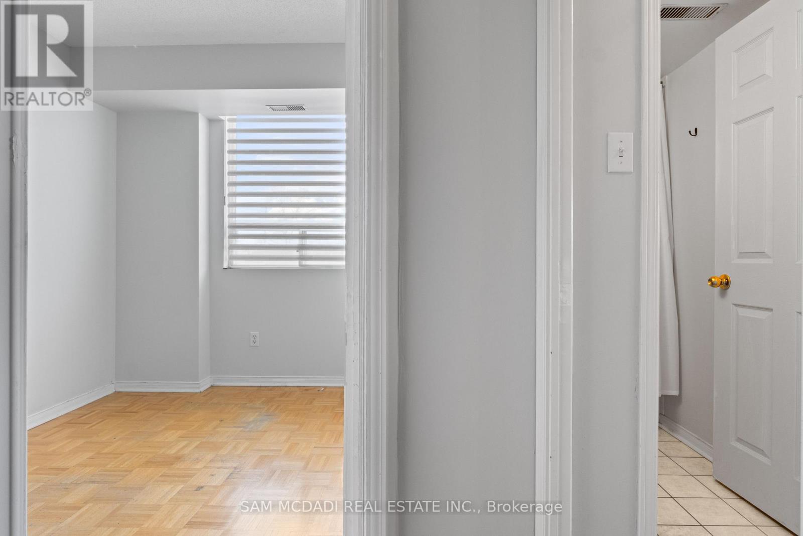 306 - 32 Tannery Street, Mississauga, Ontario  L5M 6T6 - Photo 16 - W12839826