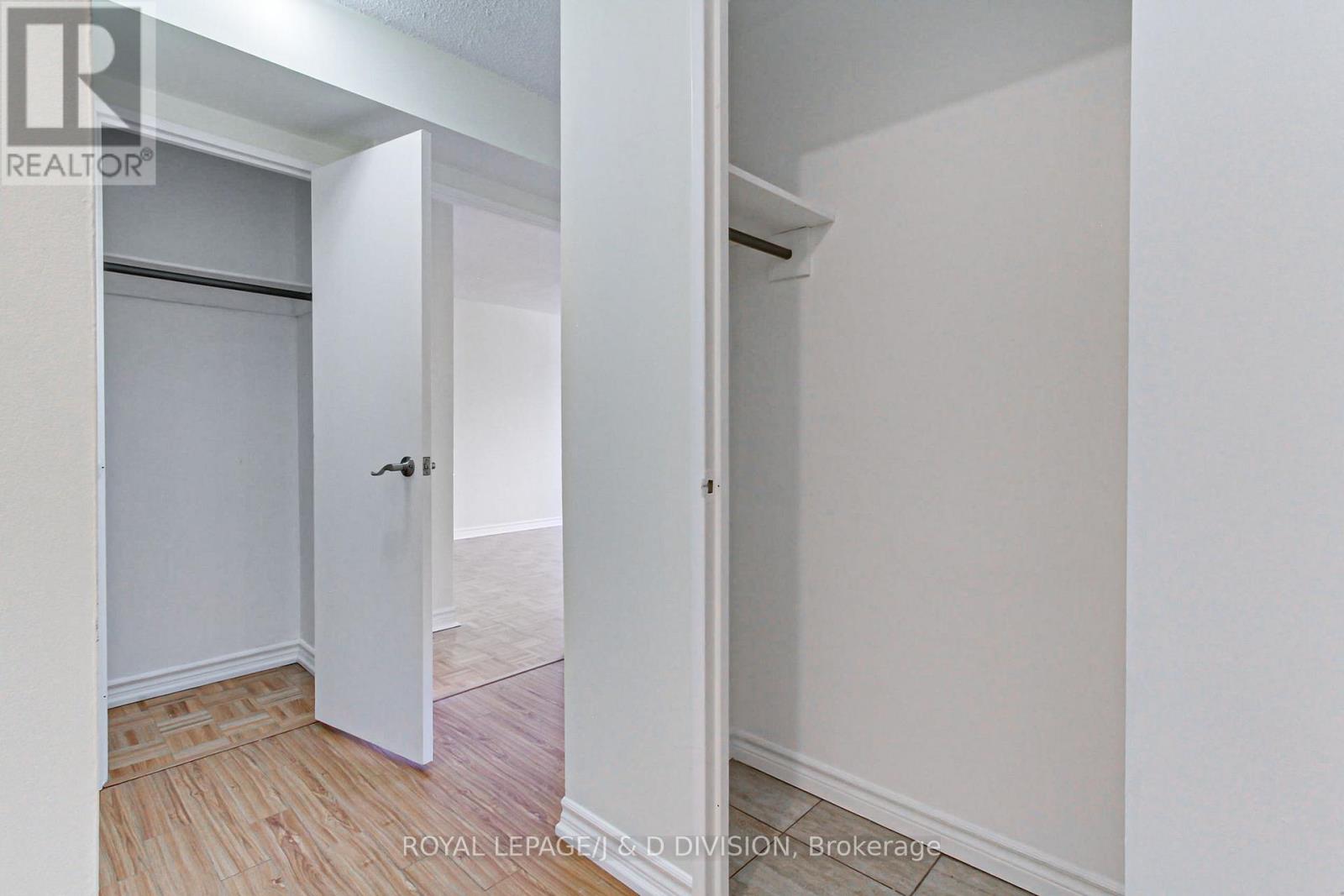 1909 - 1580 Mississauga Valley Boulevard, Mississauga, Ontario  L5A 3T8 - Photo 33 - W12839848