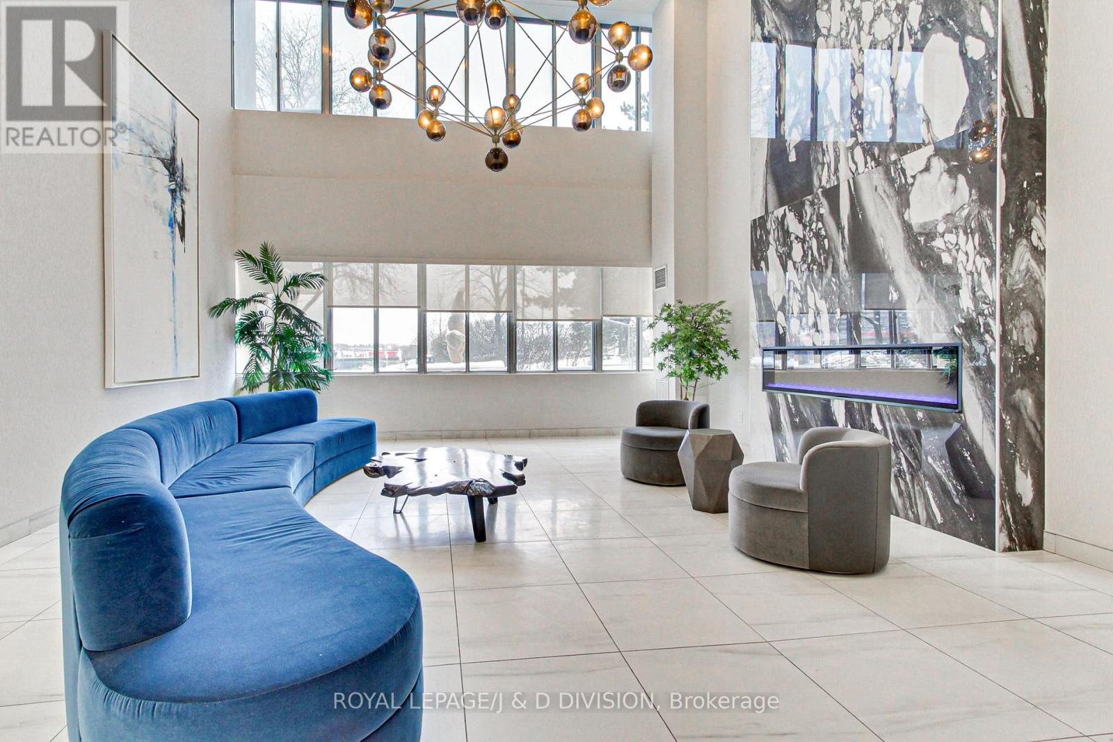 1909 - 1580 Mississauga Valley Boulevard, Mississauga, Ontario  L5A 3T8 - Photo 5 - W12839848