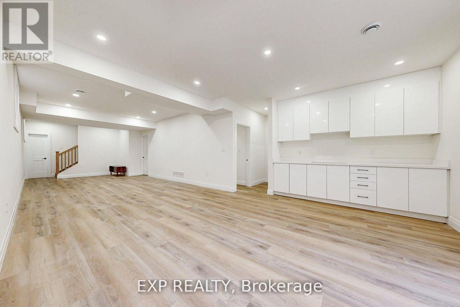 768 Montbeck Crescent, Mississauga, Ontario  L5G 1P3 - Photo 36 - W12839858