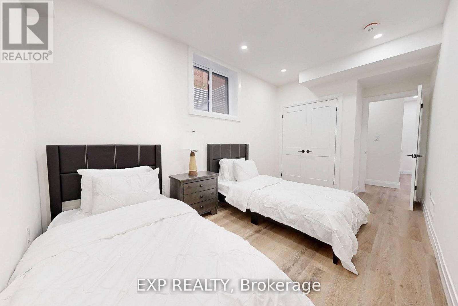 768 Montbeck Crescent, Mississauga, Ontario  L5G 1P3 - Photo 39 - W12839858