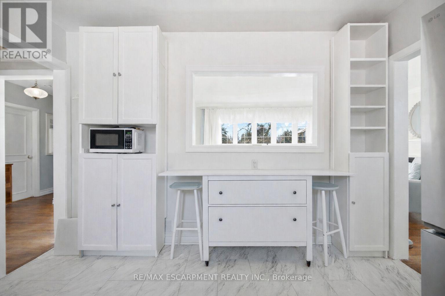 487 Wellington Crescent, Oakville, Ontario  L6L 4X6 - Photo 11 - W12839940