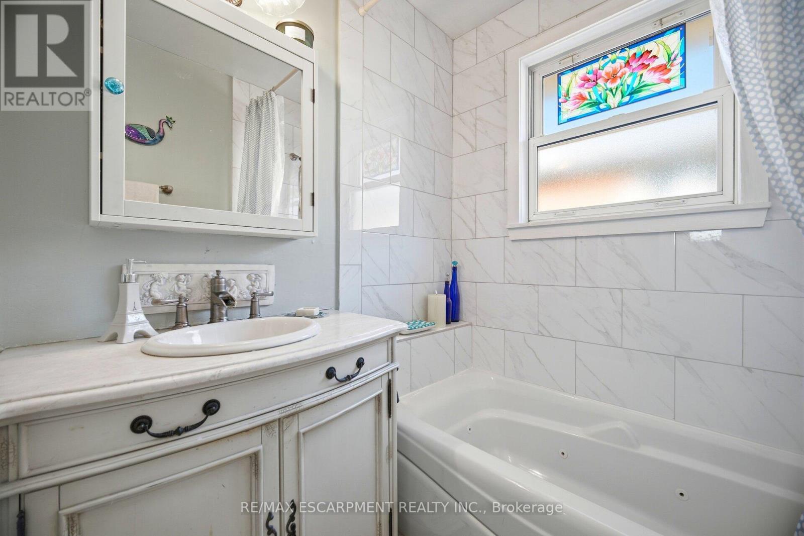 487 Wellington Crescent, Oakville, Ontario  L6L 4X6 - Photo 18 - W12839940