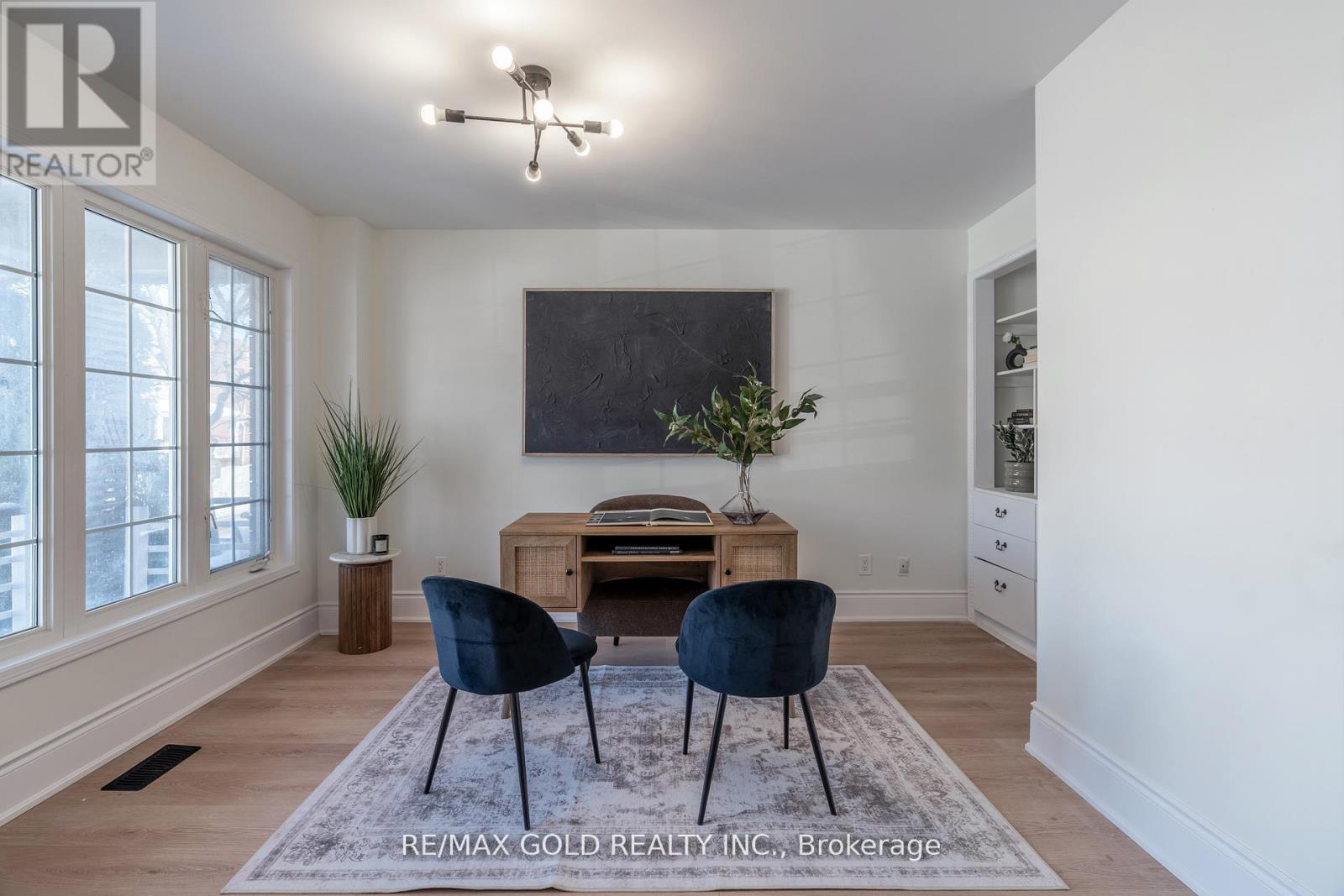 9 Morgandale Road, Brampton, Ontario  L7A 2K1 - Photo 4 - W12839968