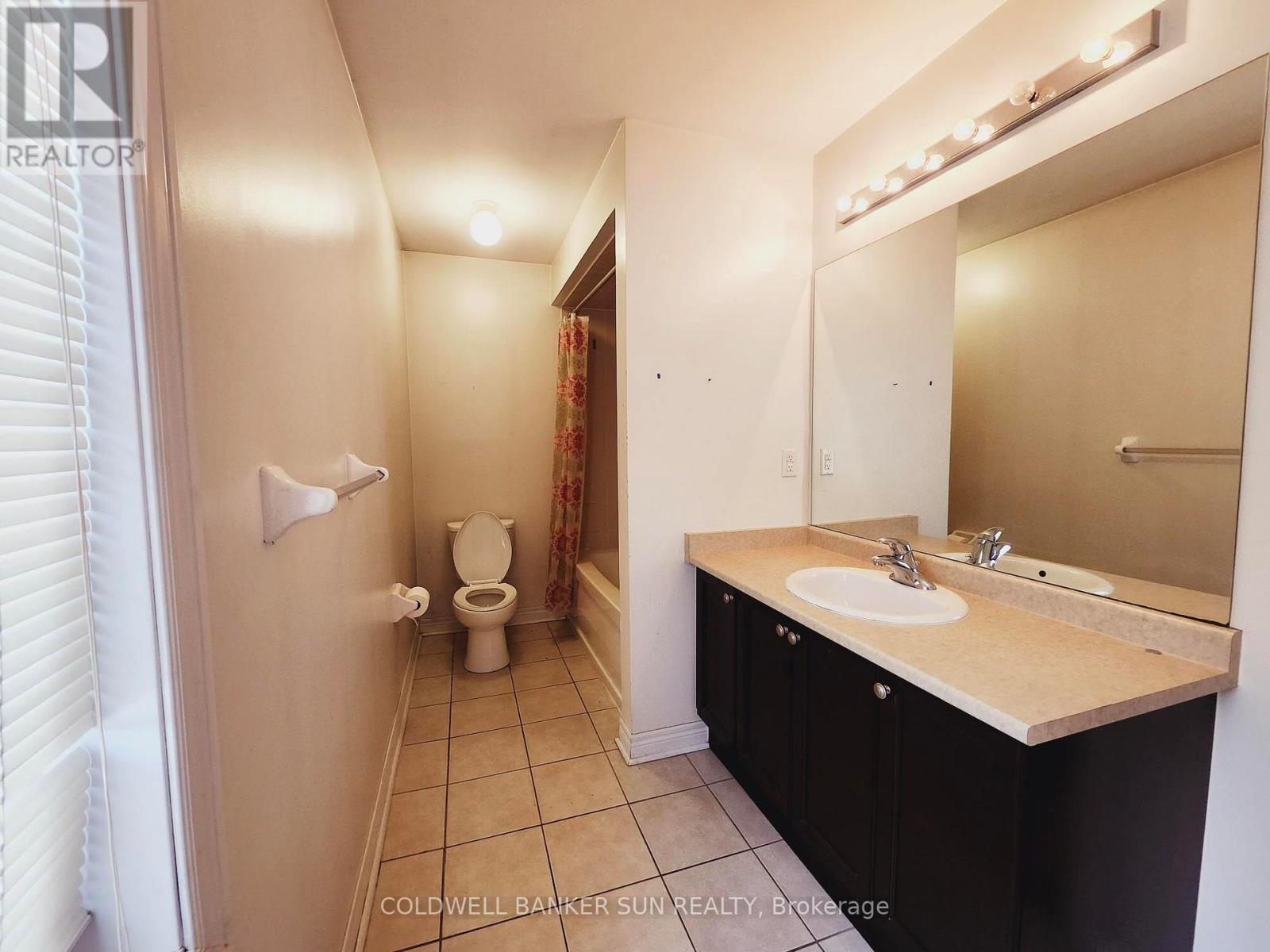 Upper - 31 Powell Drive, Brampton, Ontario  L6R 0L1 - Photo 12 - W12839978