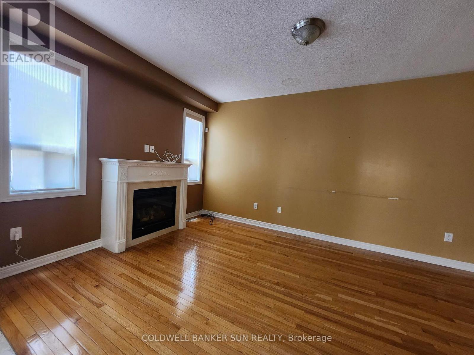 Upper - 31 Powell Drive, Brampton, Ontario  L6R 0L1 - Photo 4 - W12839978