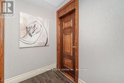 109 - 4850 Glen Erin Drive, Mississauga, Ontario  L5M 7S1 - Photo 4 - W12839992