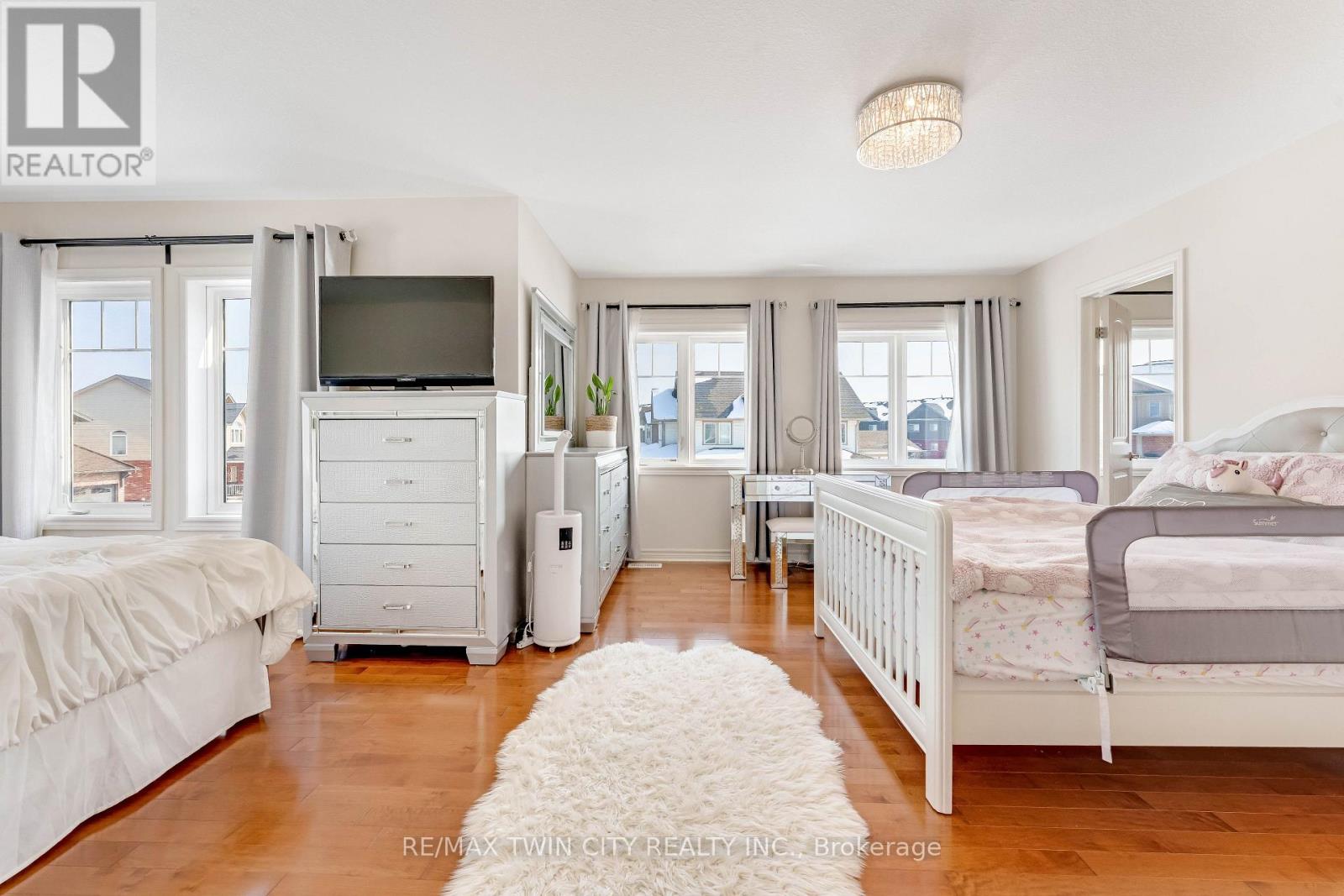 127 Eliza Avenue, Kitchener, Ontario  N2E 0C5 - Photo 21 - X12839018