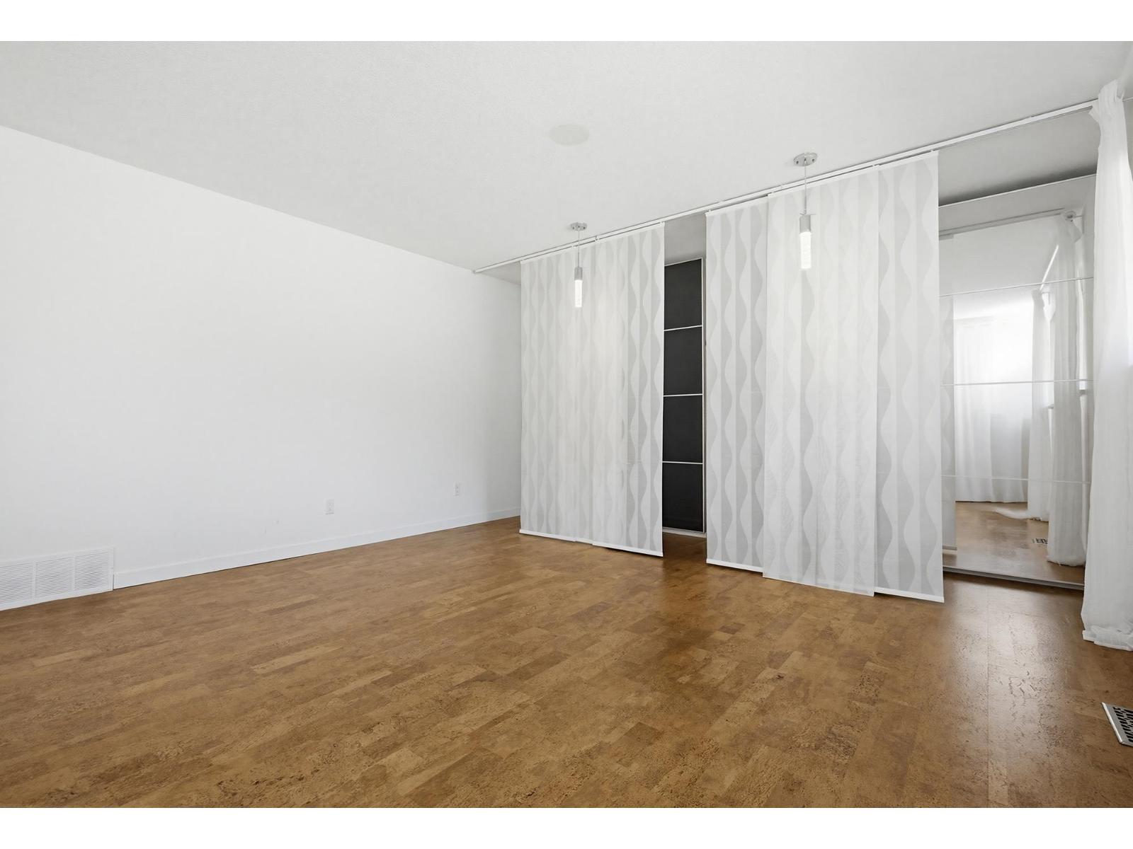 34639 Dunn Street, Mission, British Columbia  V2V 6W1 - Photo 13 - R3094500