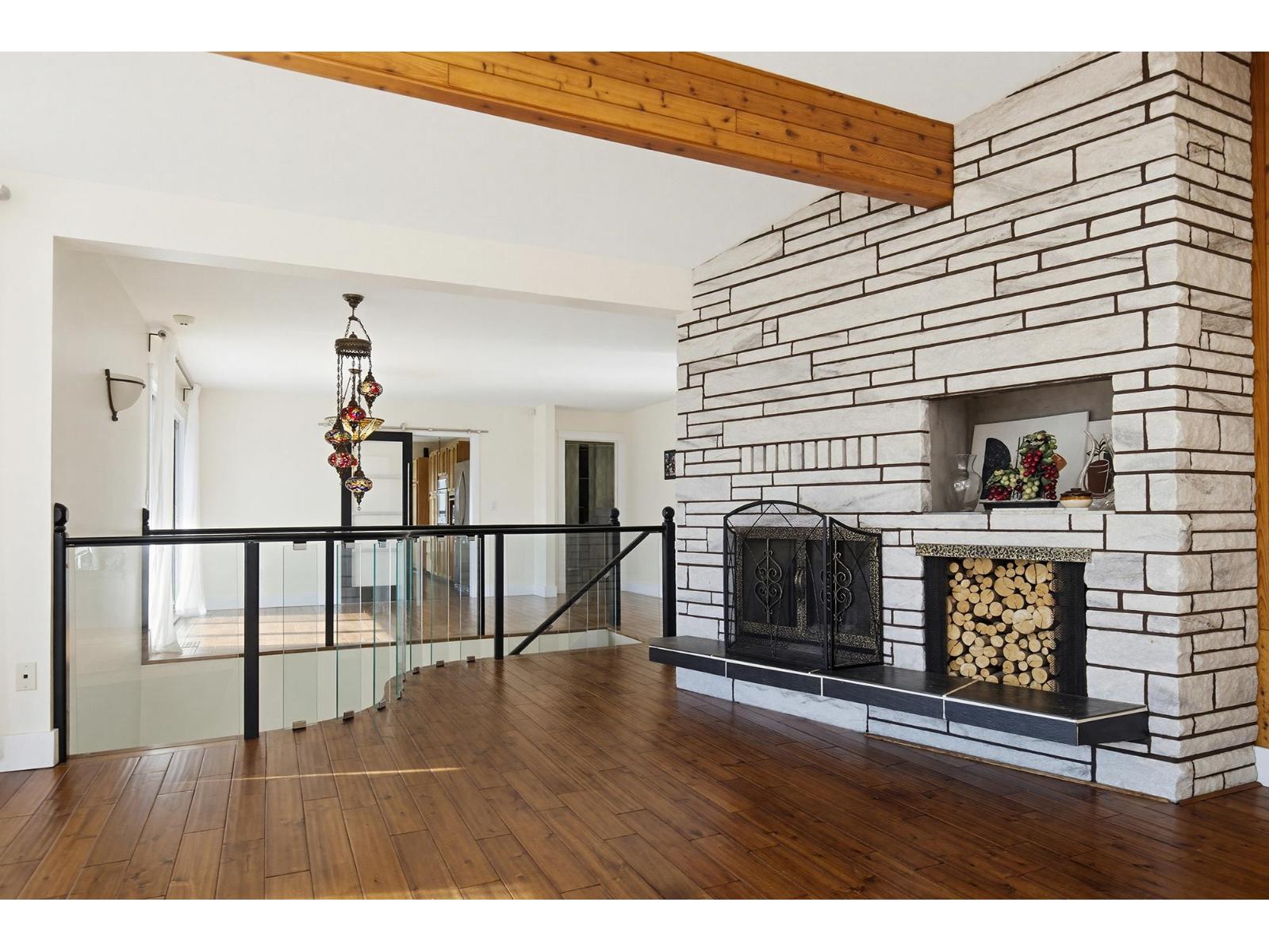 34639 Dunn Street, Mission, British Columbia  V2V 6W1 - Photo 11 - R3094500