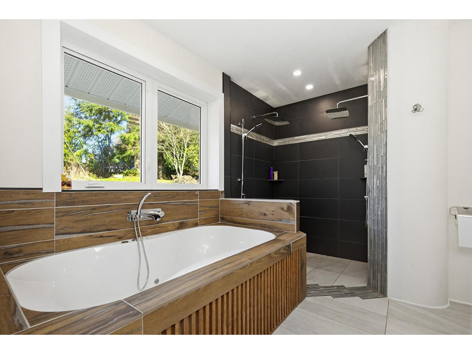 34639 Dunn Street, Mission, British Columbia  V2V 6W1 - Photo 14 - R3094500