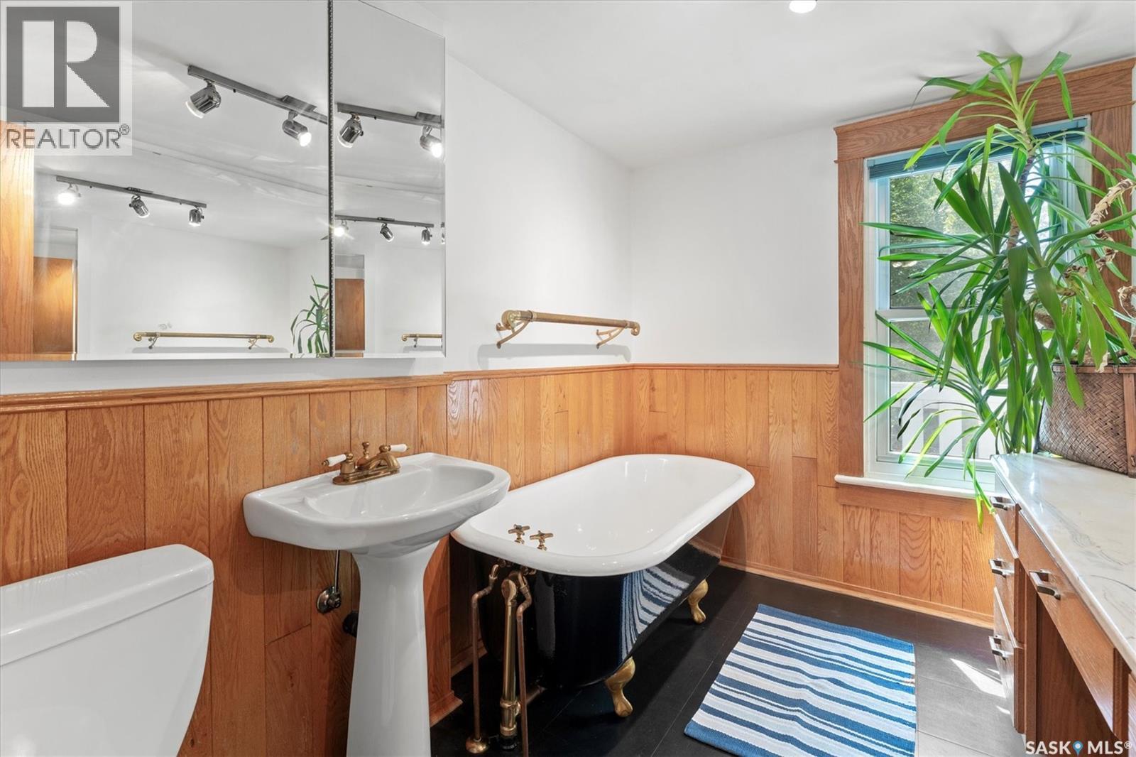 1018 Aird Street, Saskatoon, Saskatchewan  S7N 0T1 - Photo 29 - SK029614