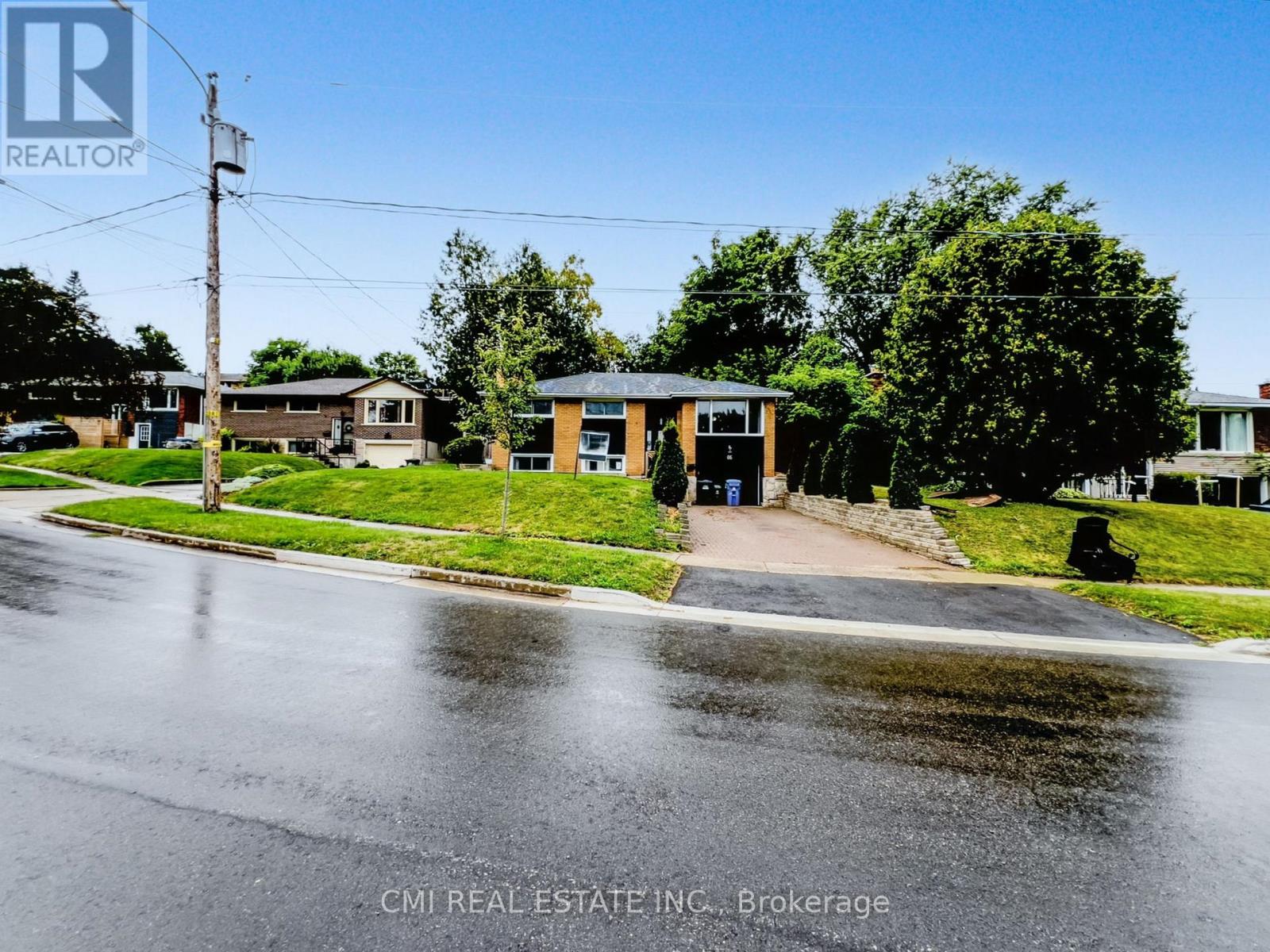 66 Rosewood Avenue, Guelph, Ontario  N1H 6A1 - Photo 2 - X12839760