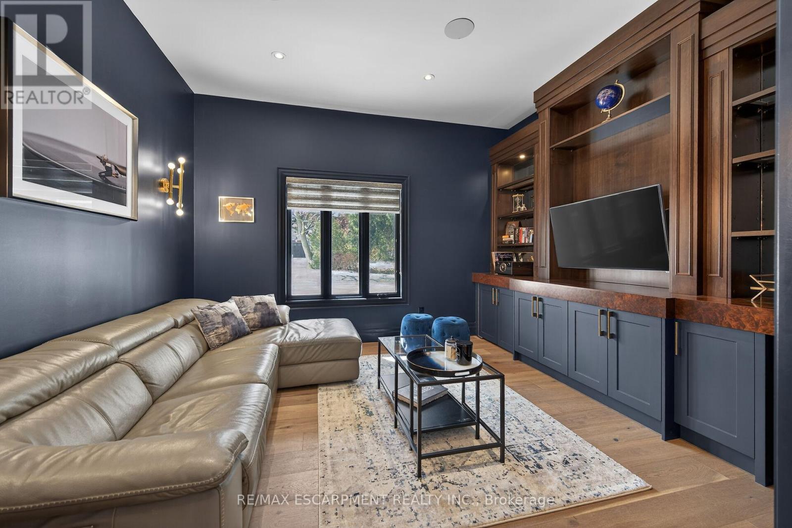 747 Vernon Place, Hamilton, Ontario  L9G 3H4 - Photo 15 - X12839766