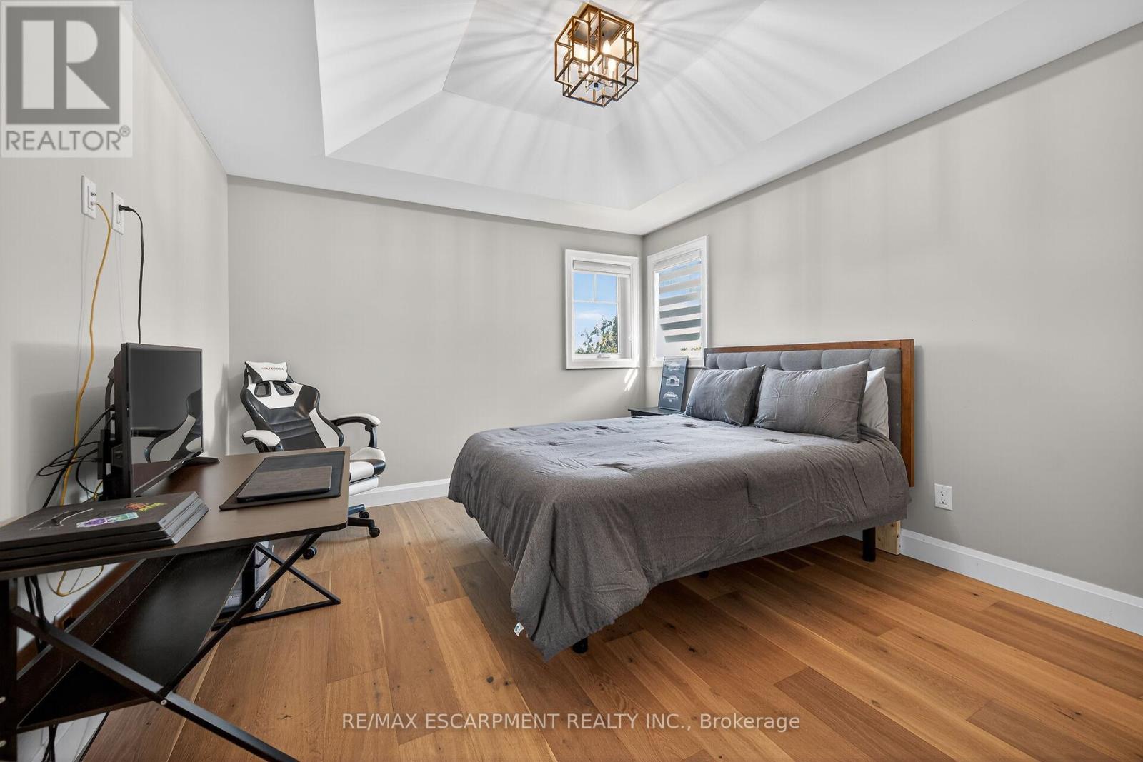 747 Vernon Place, Hamilton, Ontario  L9G 3H4 - Photo 26 - X12839766