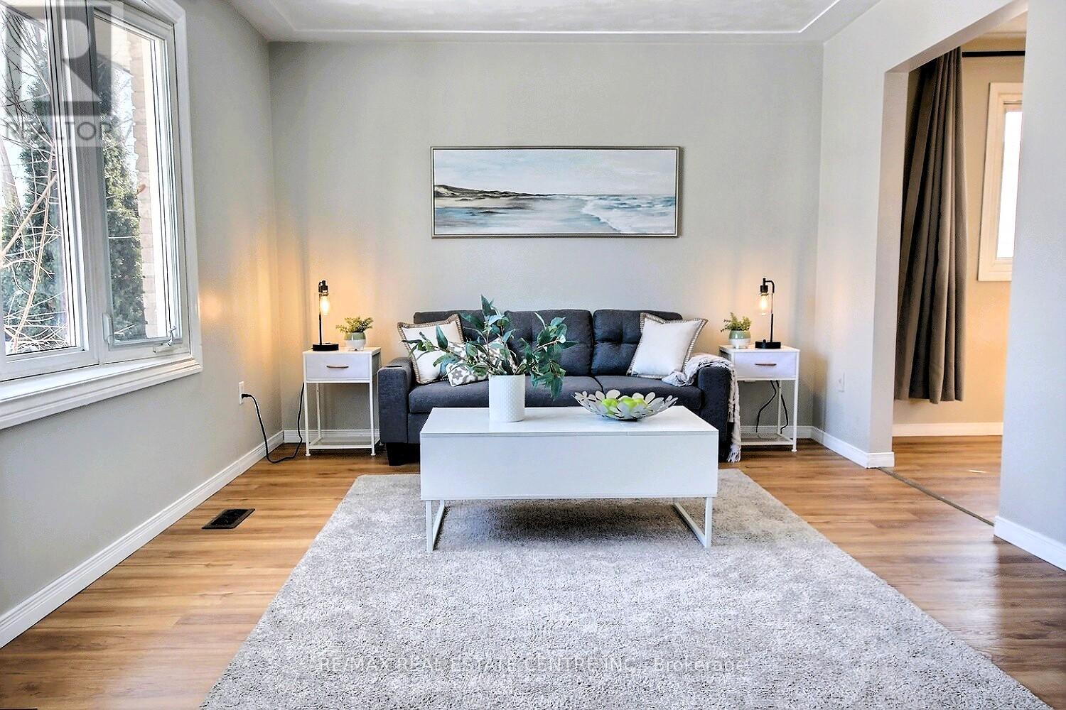 155 Bakersfield Drive, Cambridge, Ontario  N1R 6X9 - Photo 3 - X12839844