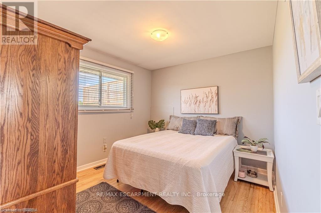 591 Governors Road E, Brant, Ontario  N3L 3E1 - Photo 14 - X12839864