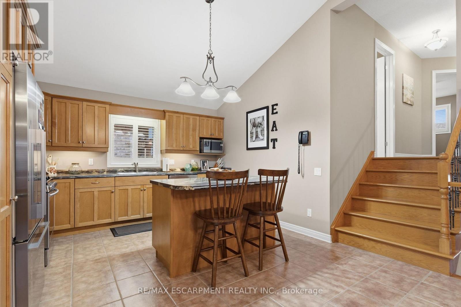 5 Briarwood Drive, St. Catharines, Ontario  L2S 4A7 - Photo 5 - X12839880