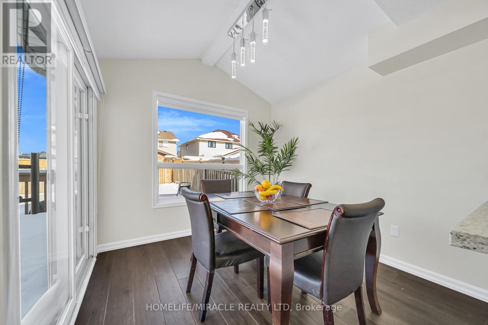 25 Breesegarden Lane, Guelph, Ontario  N1E 7H1 - Photo 10 - X12839946