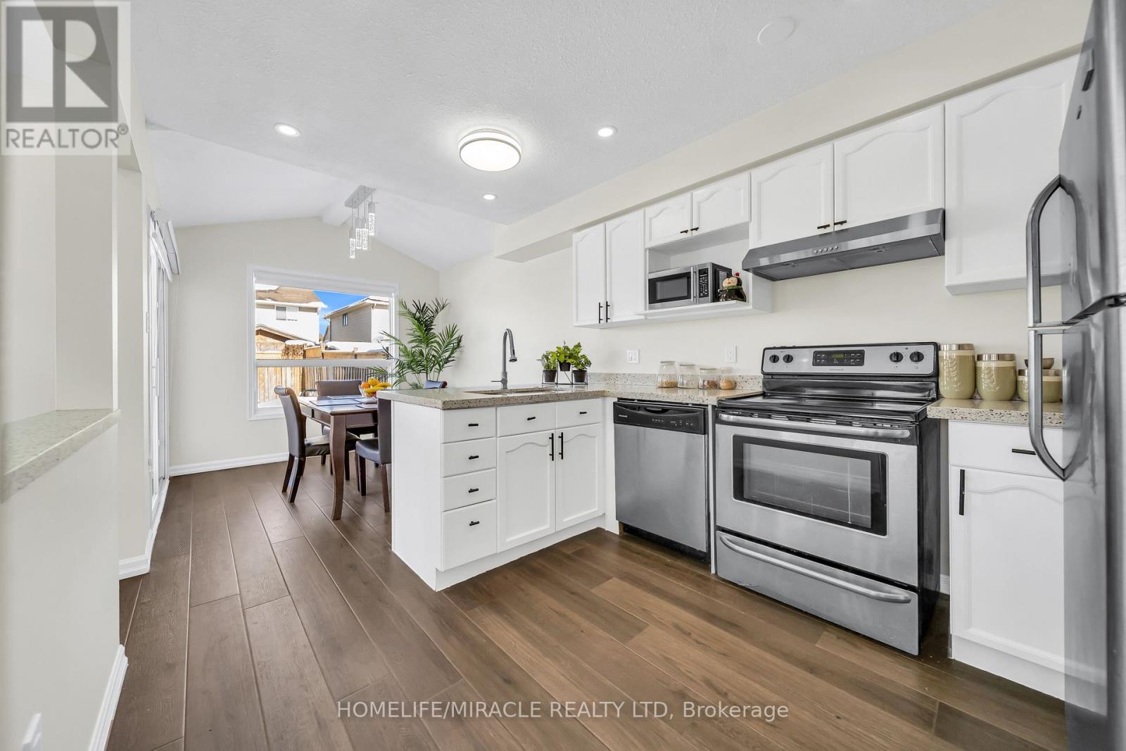 25 Breesegarden Lane, Guelph, Ontario  N1E 7H1 - Photo 13 - X12839946