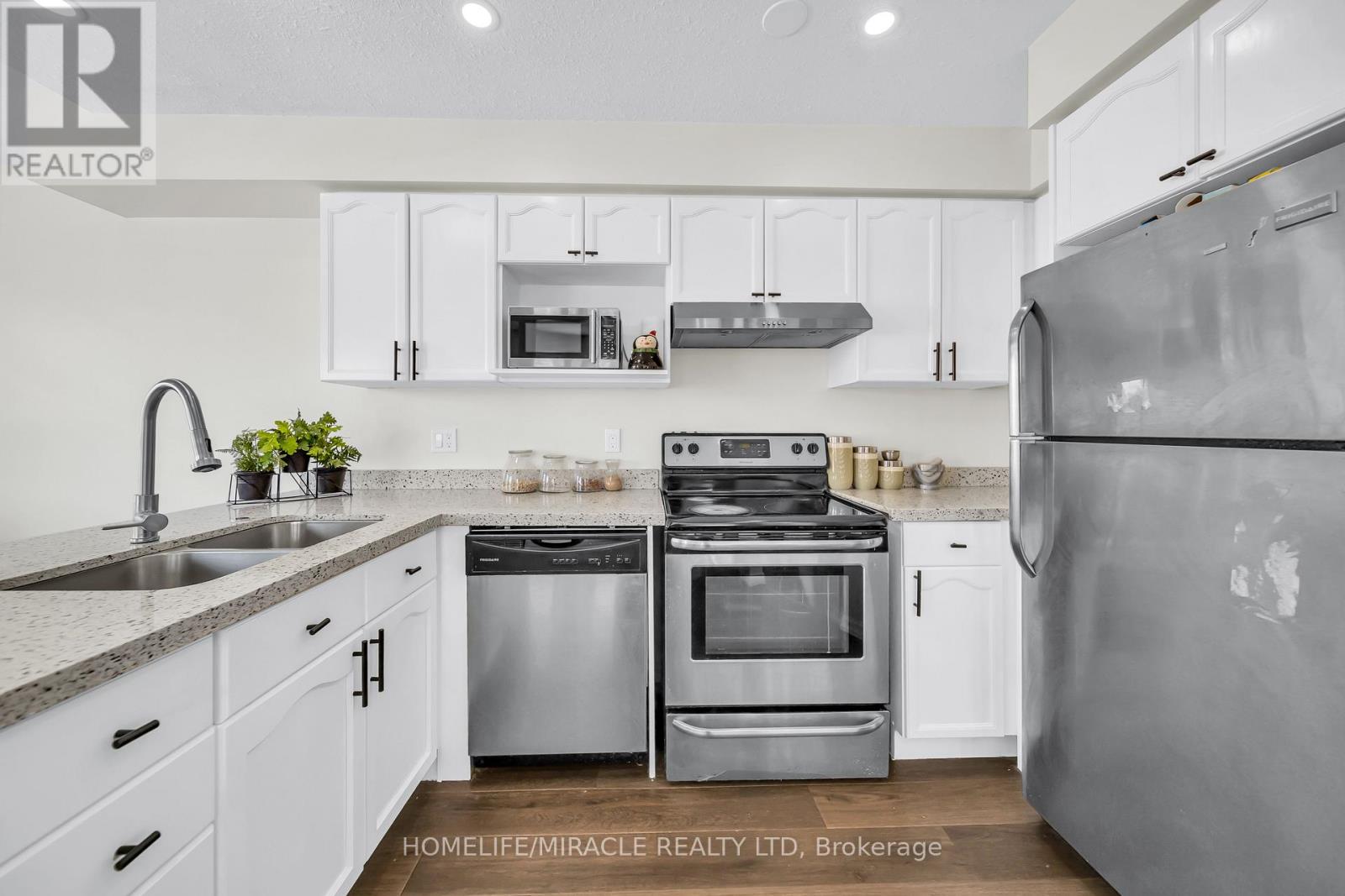 25 Breesegarden Lane, Guelph, Ontario  N1E 7H1 - Photo 14 - X12839946