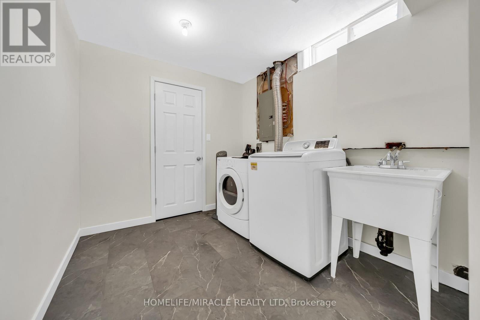 25 Breesegarden Lane, Guelph, Ontario  N1E 7H1 - Photo 35 - X12839946