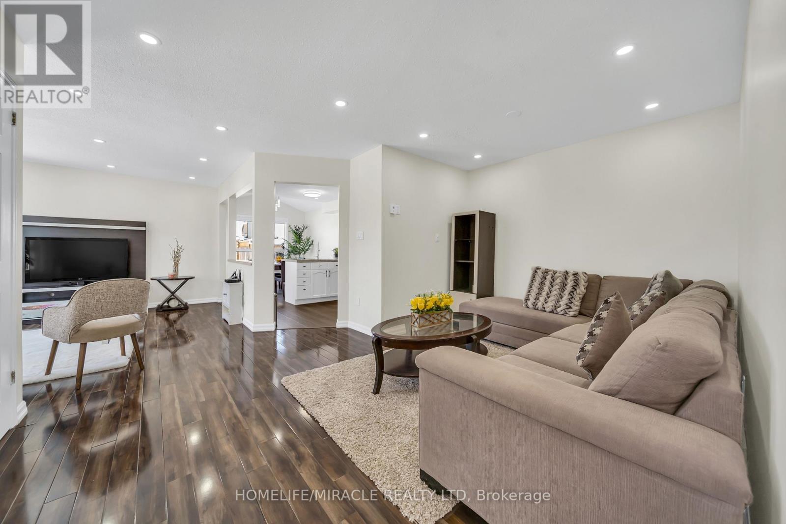 25 Breesegarden Lane, Guelph, Ontario  N1E 7H1 - Photo 6 - X12839946