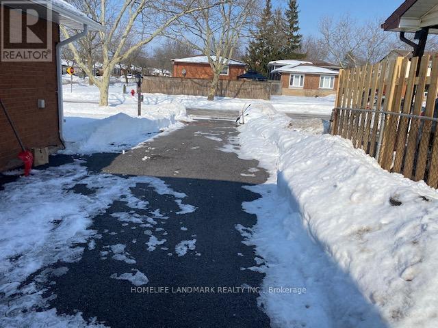 7116 Centennial Street, Niagara Falls, Ontario  L2G 2Z1 - Photo 2 - X12839990