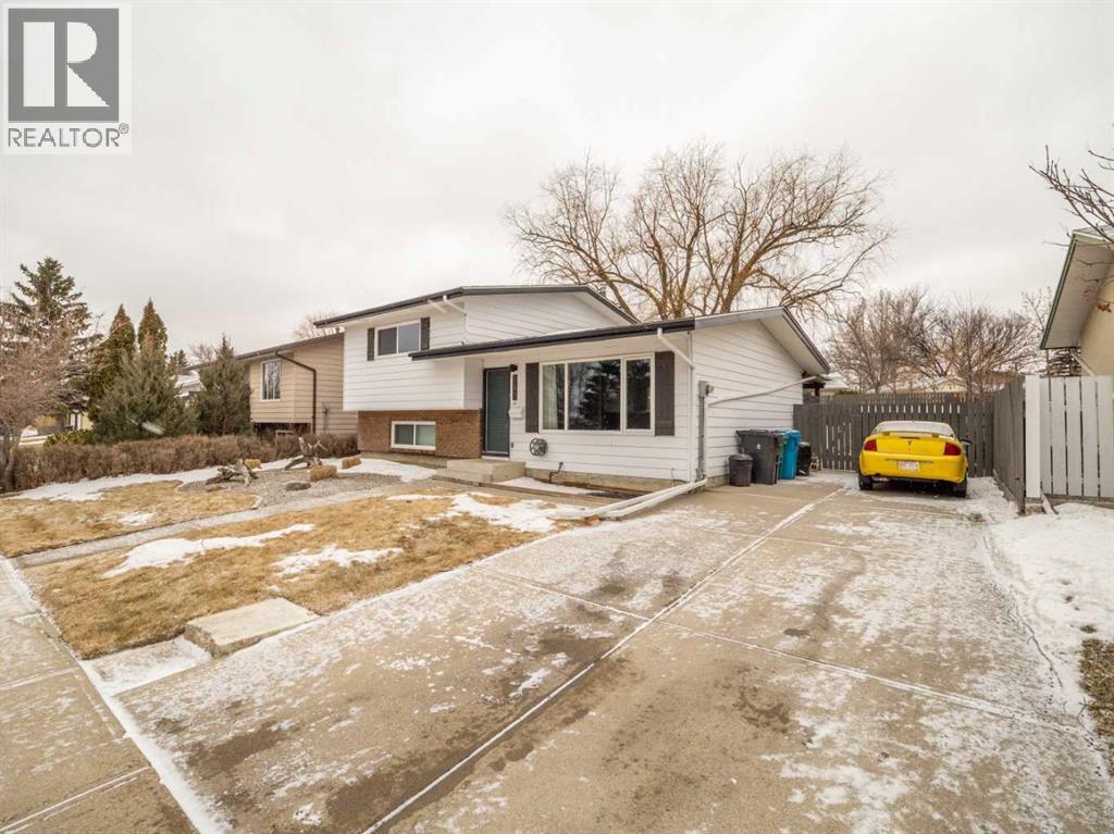 137 Pensacola Court W, Lethbridge, Alberta  T1K 4R7 - Photo 3 - A2289953