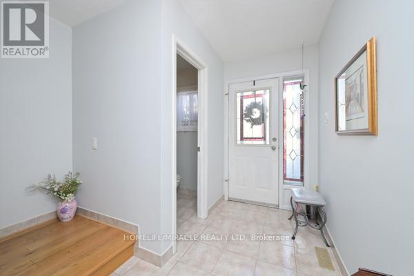 27 - 121 Falconer Drive, Mississauga, Ontario  L5N 2K8 - Photo 3 - W12839956