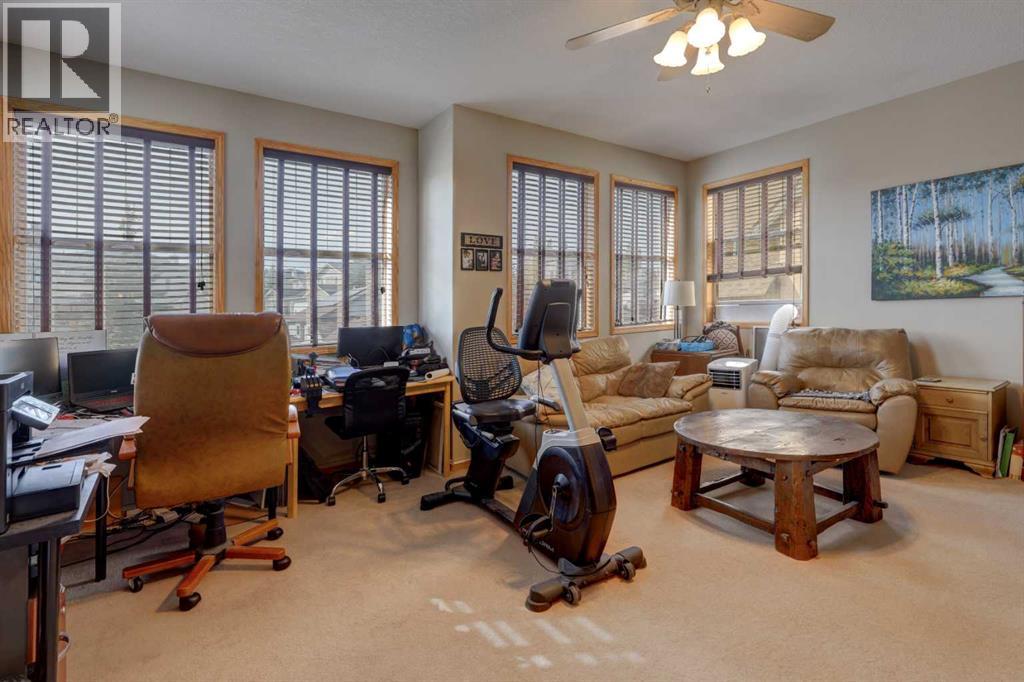 26 Bow Ridge Link, Cochrane, Alberta  T4C 1V4 - Photo 17 - A2290304