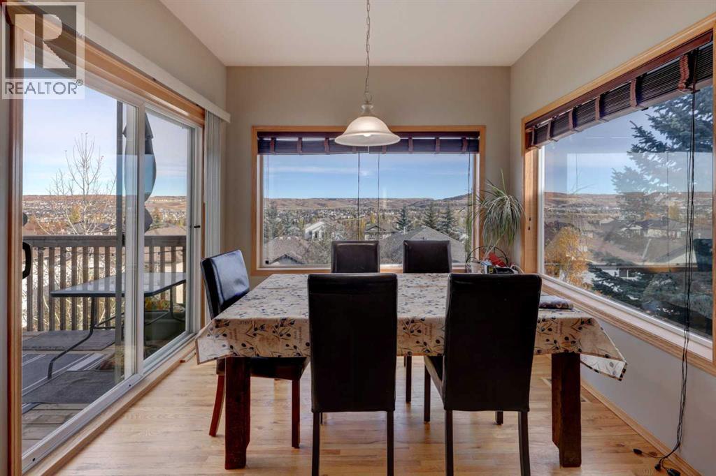 26 Bow Ridge Link, Cochrane, Alberta  T4C 1V4 - Photo 9 - A2290304