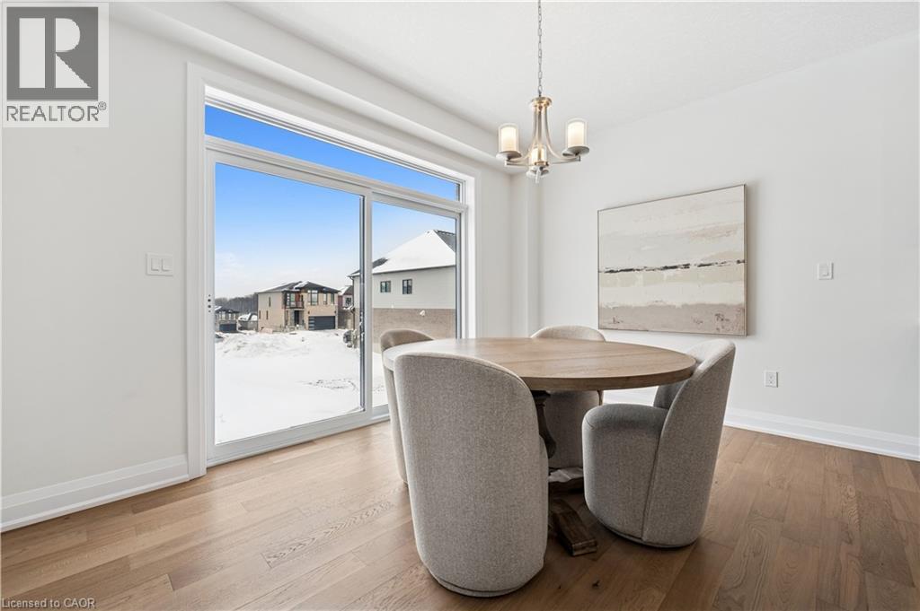 702 Autumn Willow Drive, Waterloo, Ontario  N2V 0H8 - Photo 11 - 40809037