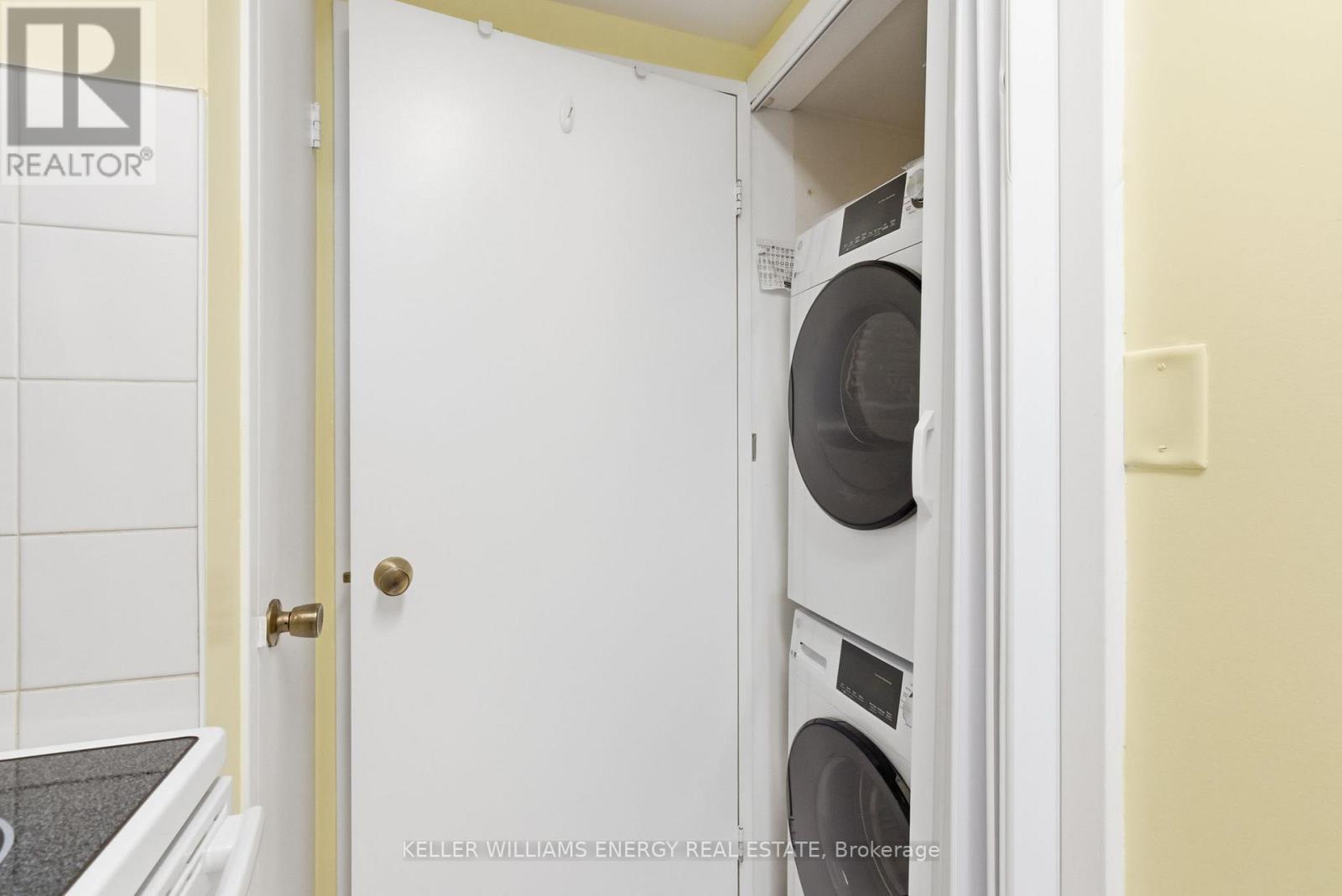 432 - 50 Richmond Street E, Oshawa, Ontario  L1G 7C7 - Photo 10 - E12840048