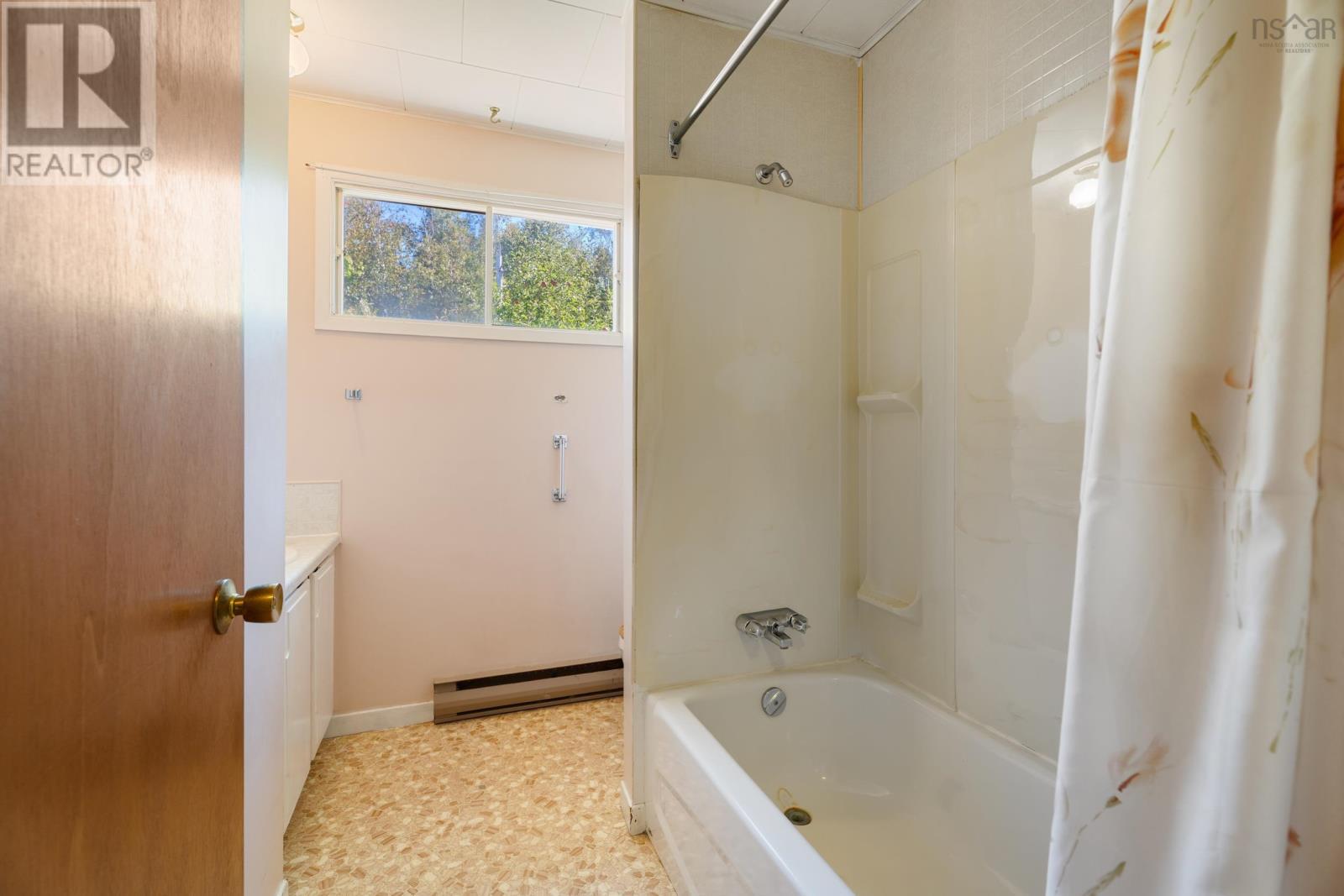 2416 Highway 1, Upper Clements, Annapolis County, Nova Scotia  B0S 1A0 - Photo 18 - 202525297