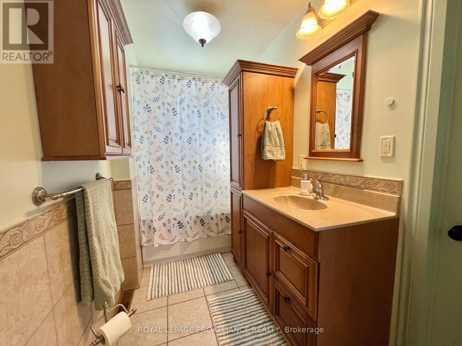 29 Pringle Drive, Belleville, Ontario  K8P 2L2 - Photo 7 - X12840106