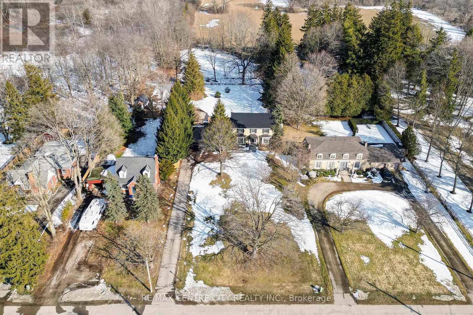 339 SUNSET DRIVE, Central Elgin, Ontario