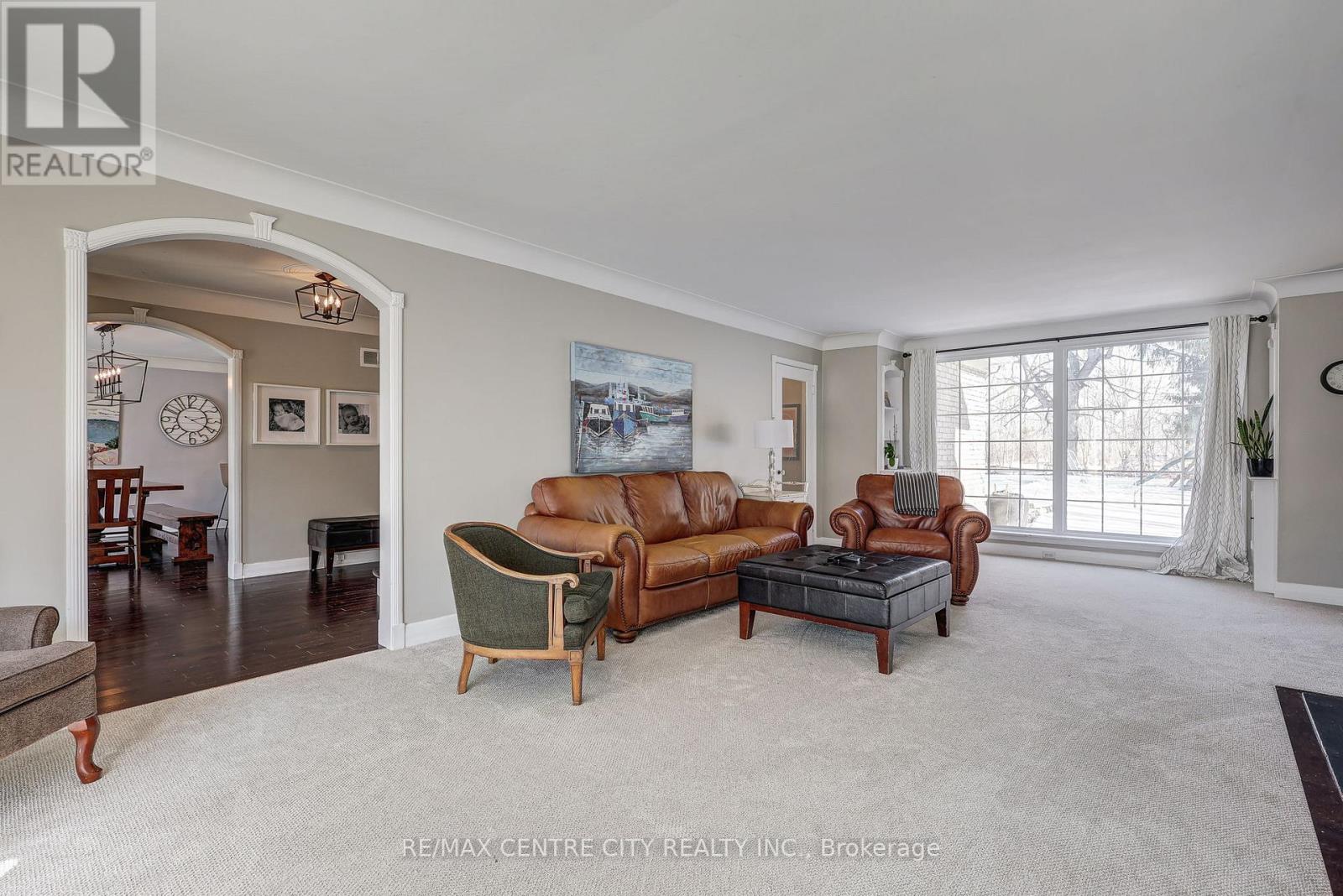 339 Sunset Drive, Central Elgin, Ontario  N5R 3C6 - Photo 21 - X12840160