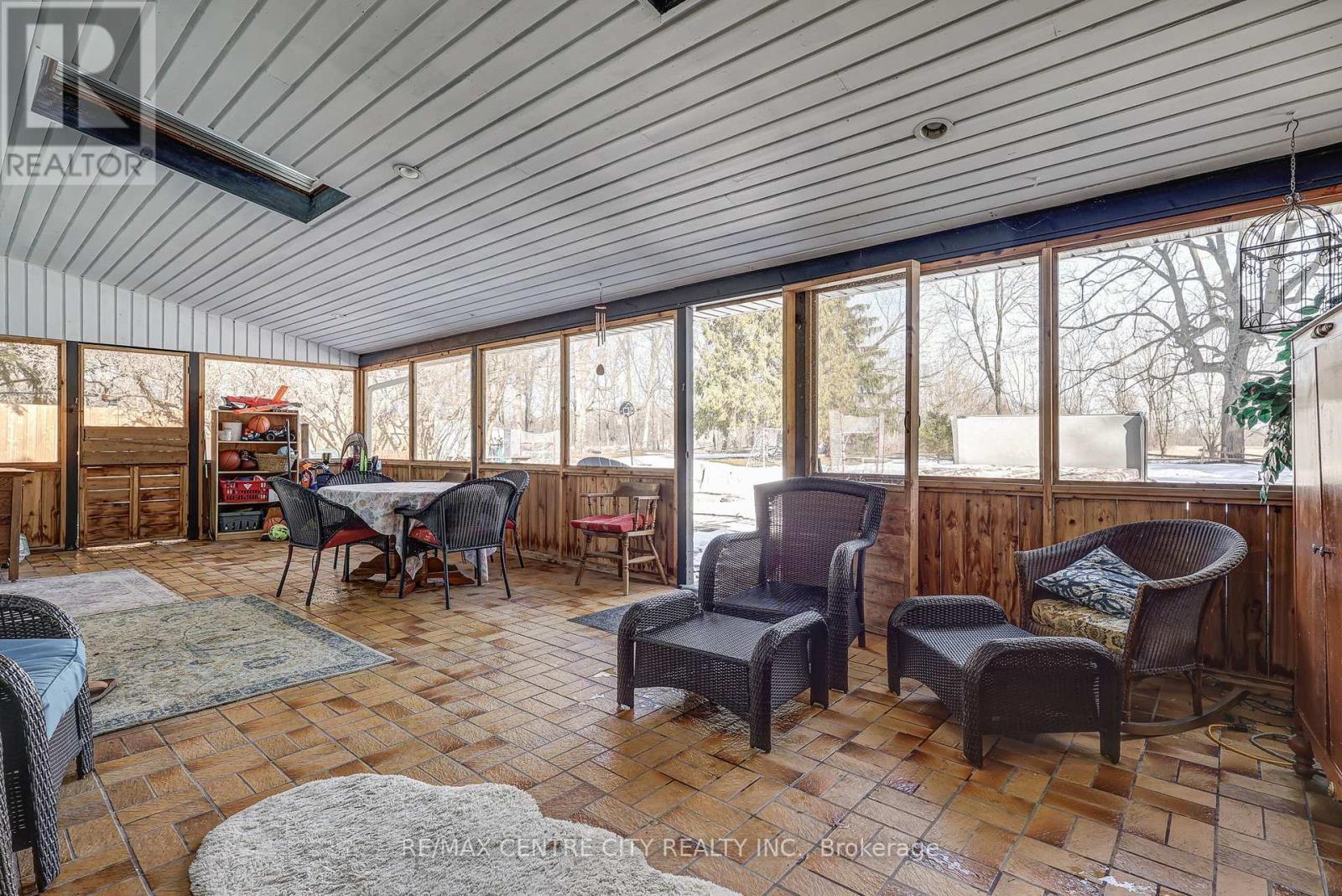 339 Sunset Drive, Central Elgin, Ontario  N5R 3C6 - Photo 50 - X12840160