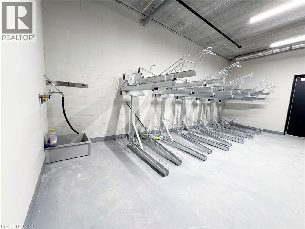 1000 Lackner Place Unit# 405, Kitchener, Ontario  N2A 0L9 - Photo 13 - 40808935