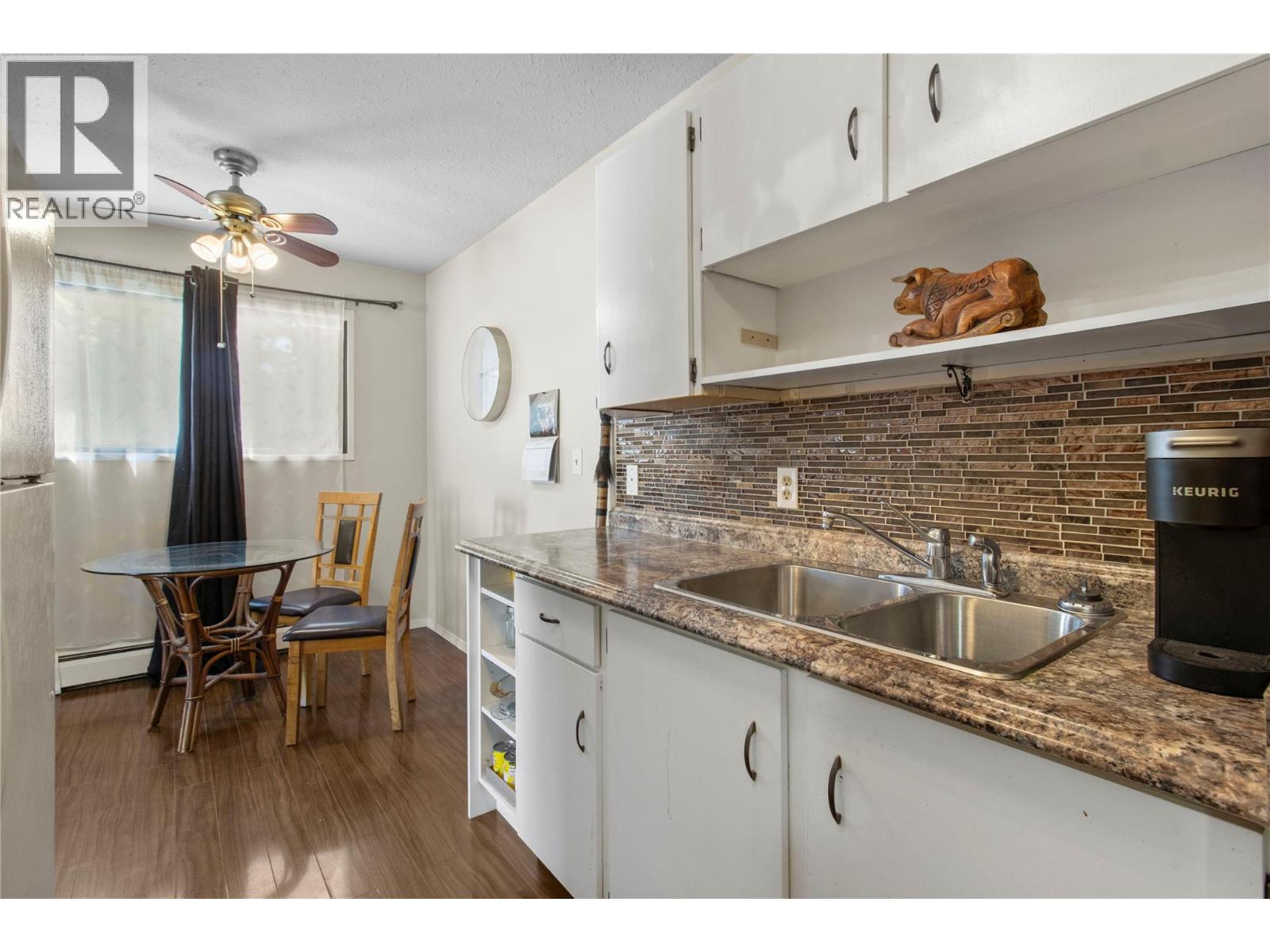 409 Main Street Unit# 204, Sicamous, British Columbia