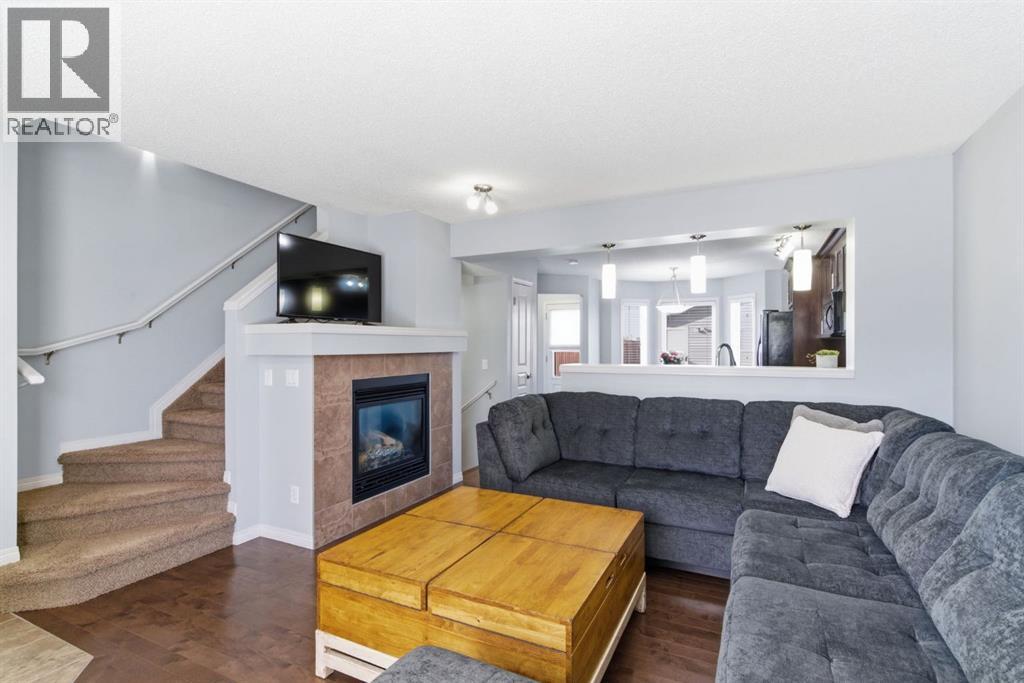 96 Auburn Bay Boulevard Se, Calgary, Alberta  T3M 0V7 - Photo 3 - A2288335
