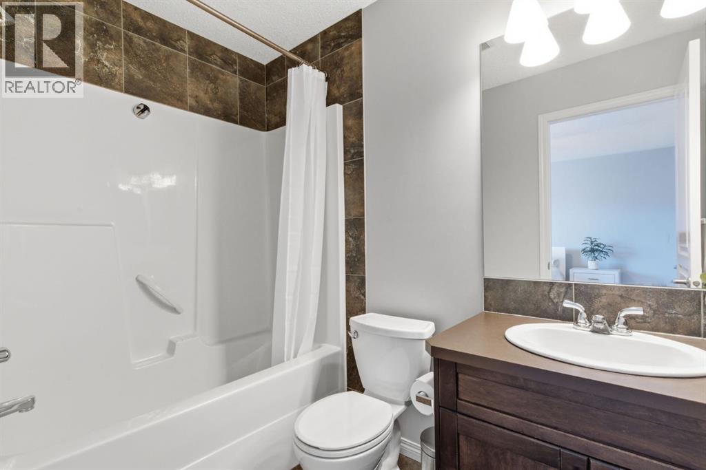 96 Auburn Bay Boulevard Se, Calgary, Alberta  T3M 0V7 - Photo 16 - A2288335