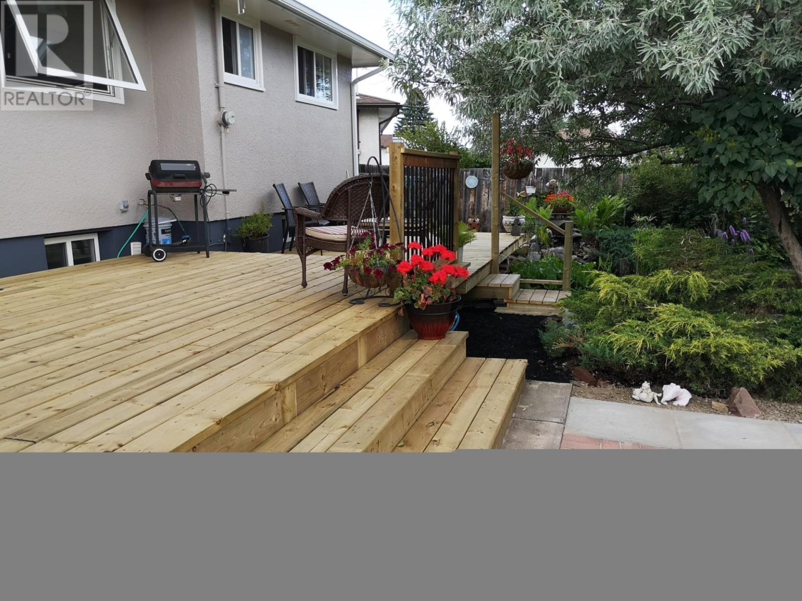 158 Kensington Dr, Thunder Bay, Ontario  P7C 2A3 - Photo 18 - TB2600272